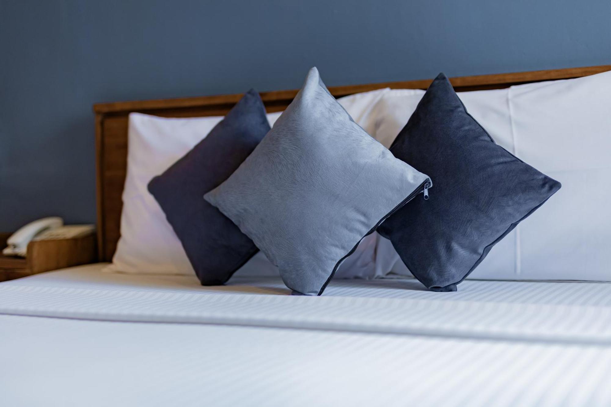 Pearl Island Inn Jaffna Eksteriør billede